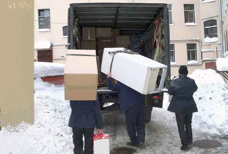 Сколько стоит транспортирвока личные вещей в коробкаха догрузом из Славянска-на-Кубани в Сургут